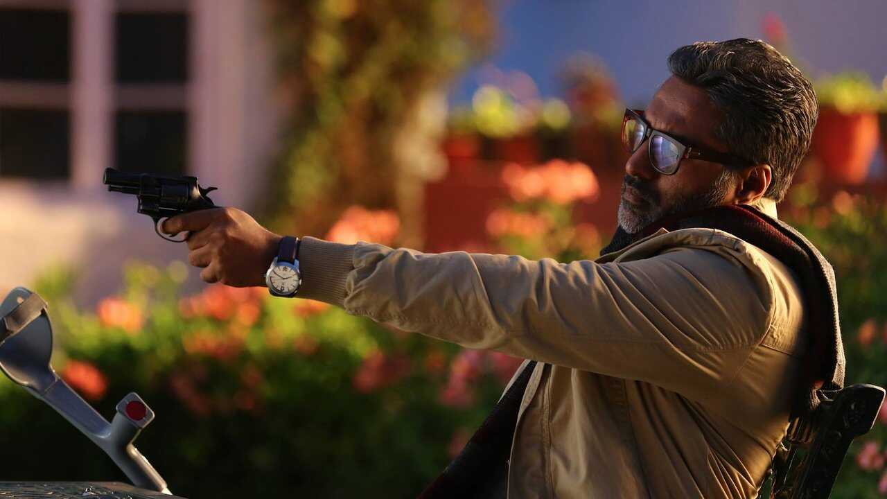 Dhuruvangal Pathinaaru (2016) 0
