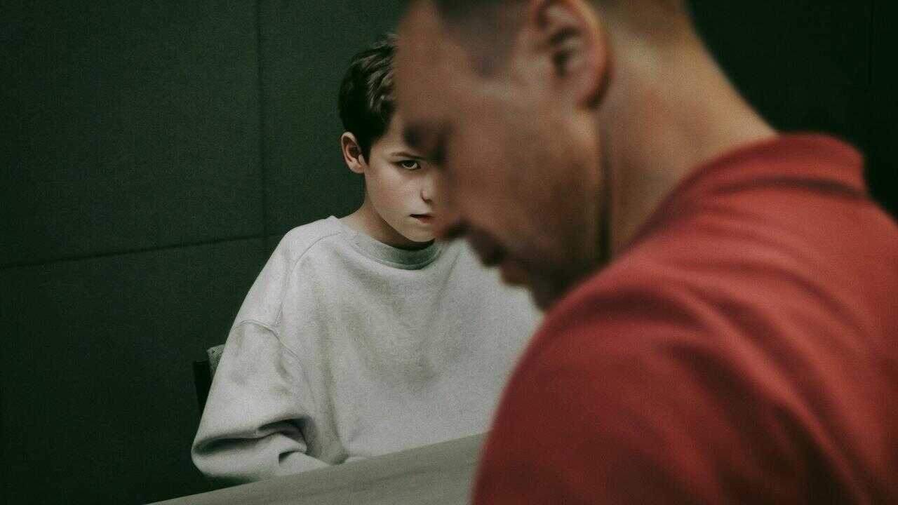 ES - Adolescencia (2025) 1