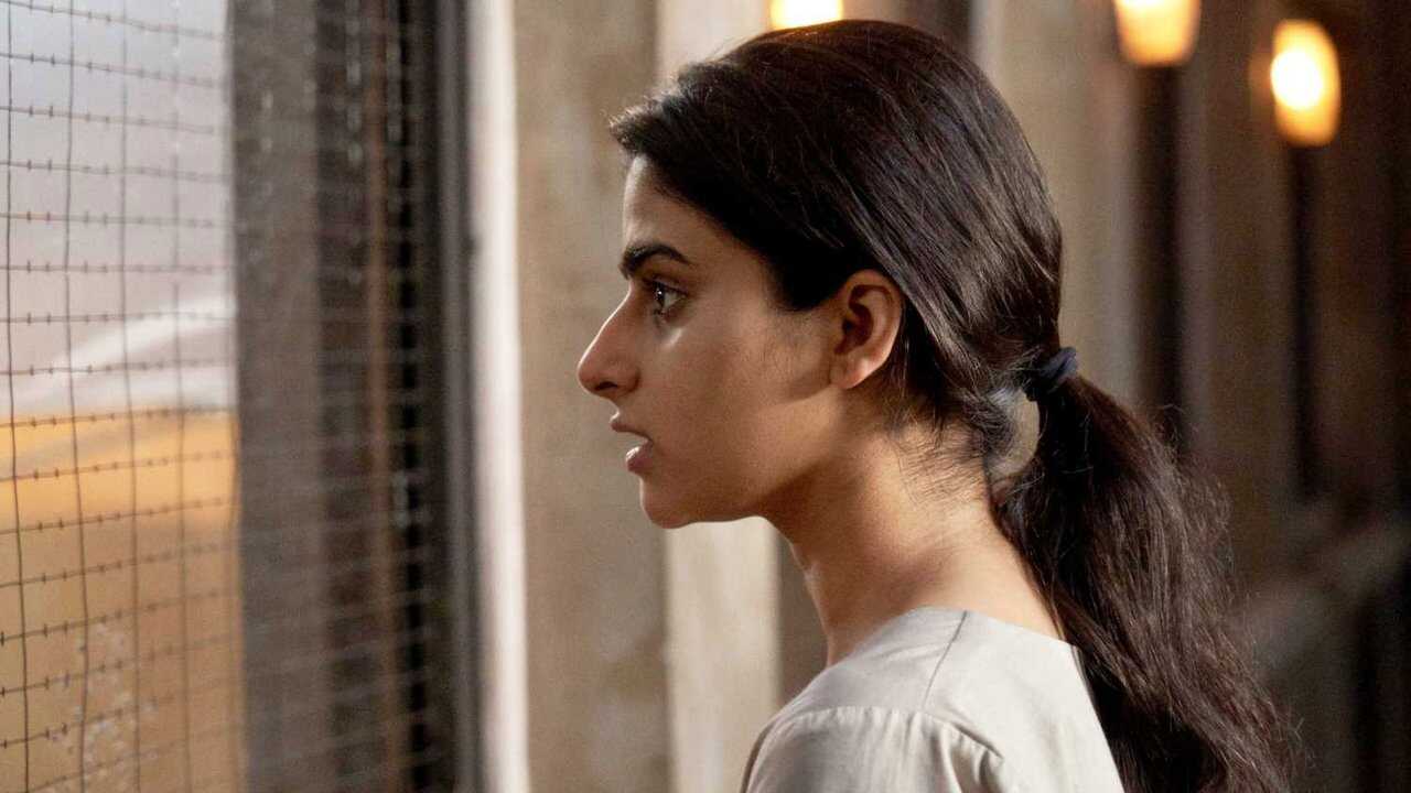 IN - Mithya (2022) 4