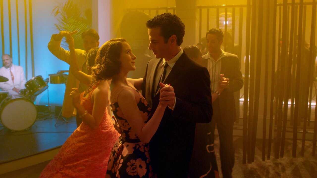 IN - The Marvelous Mrs. Maisel (2017) 4