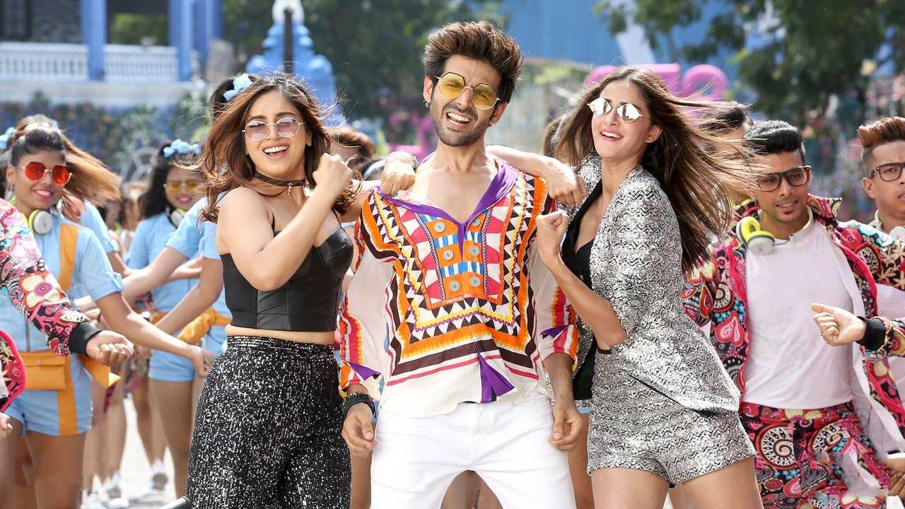 Pati Patni Aur Woh (2019) 0