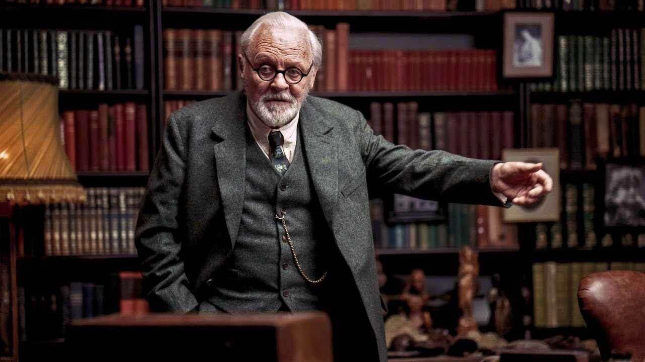 Freud's Last Session 0