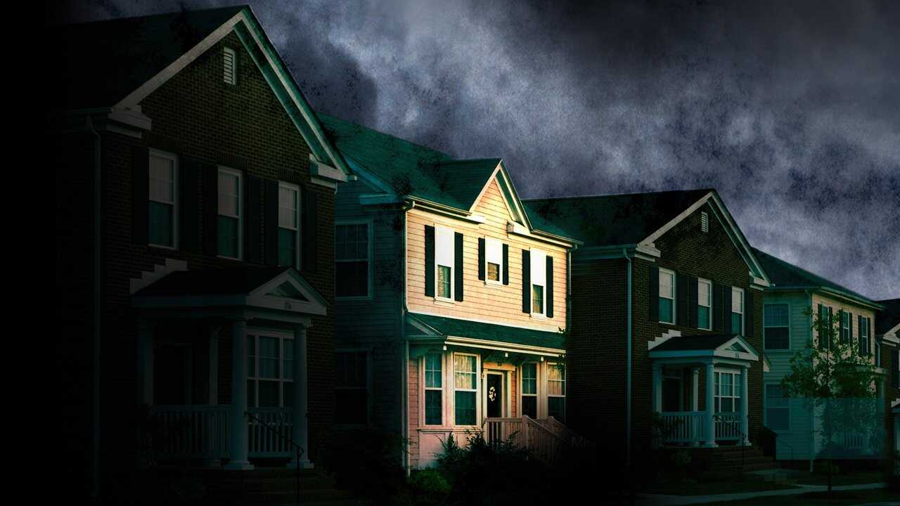 Murder on Maple Drive 0