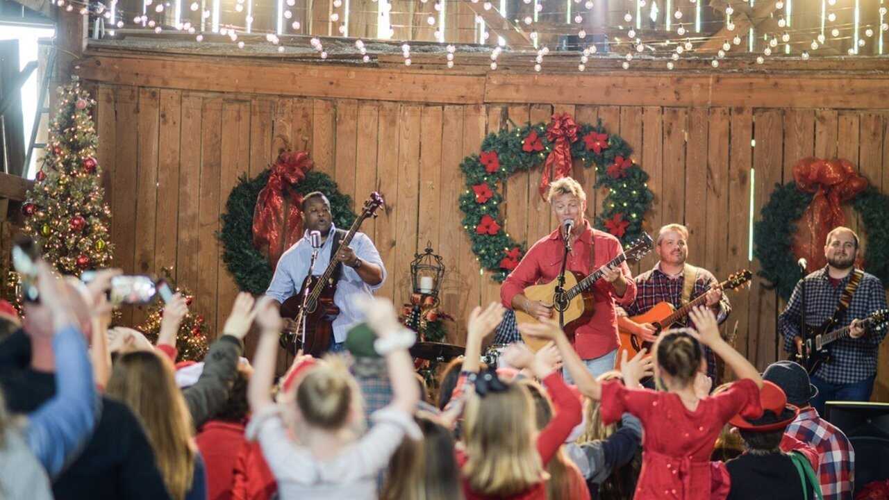 The Farmer and the Belle: Saving Santaland 0