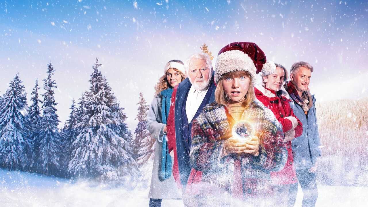 The Claus Family 3 0