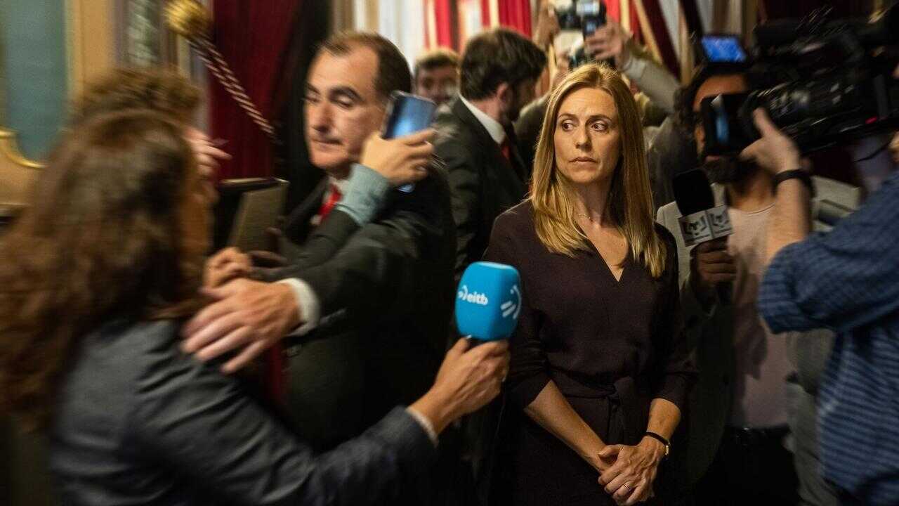 NL - INTIMIDAD 0
