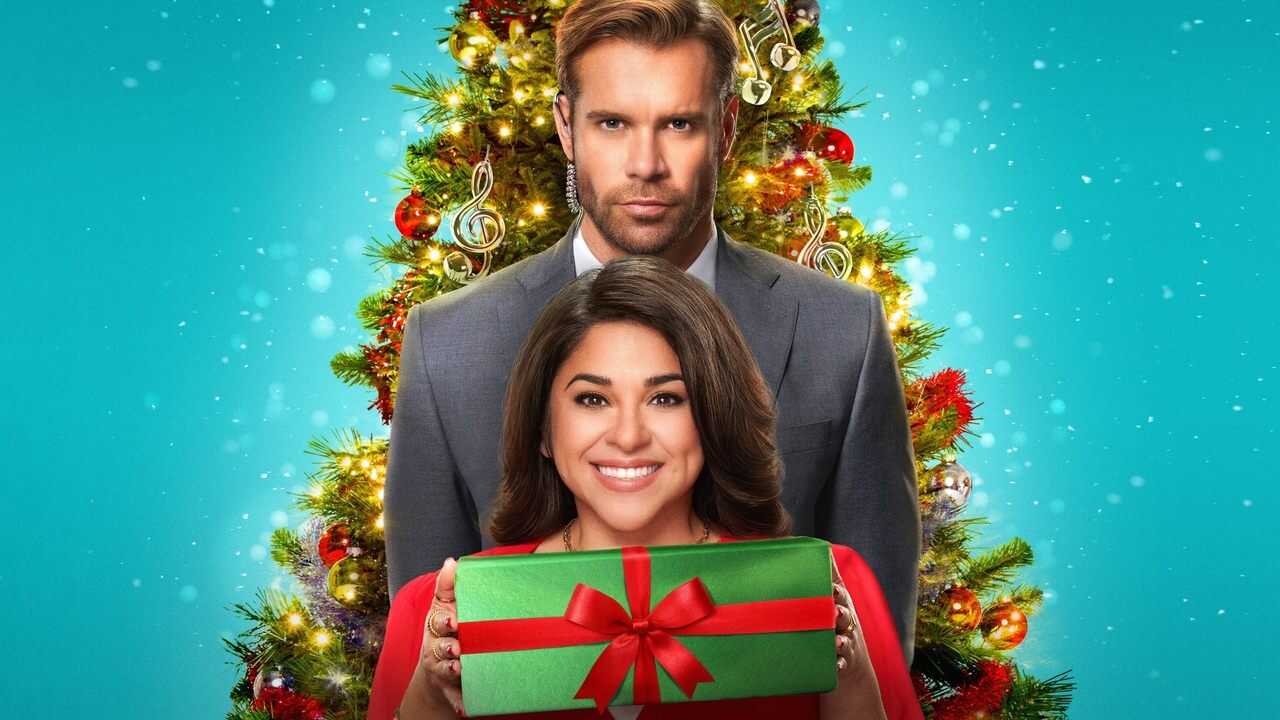 Undercover Holiday 0