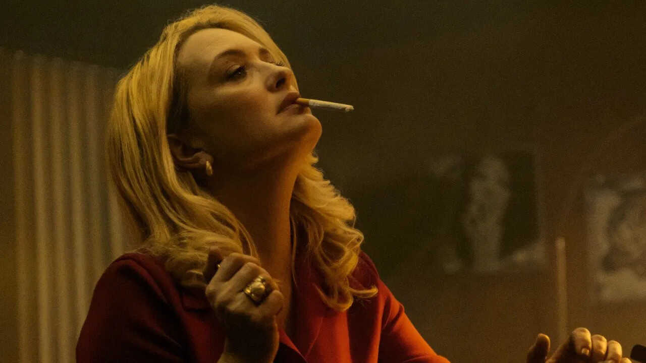 AR - Mrs Playmen (2025) (IT) 0