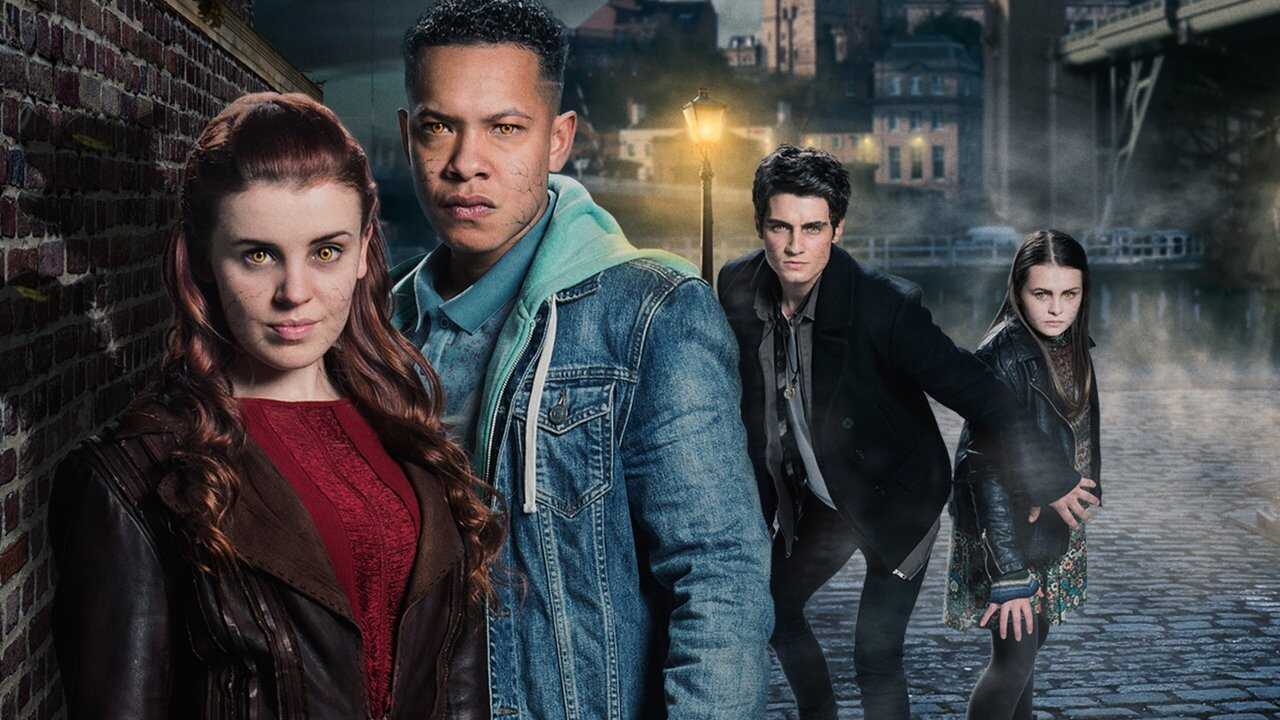 DE - Wolfblood: Verwandlung bei Vollmond (2013) 0