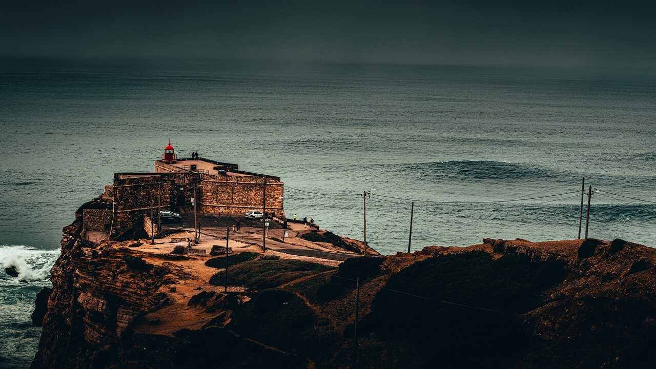 LAT - Una ola de treinta metros (2021) 3