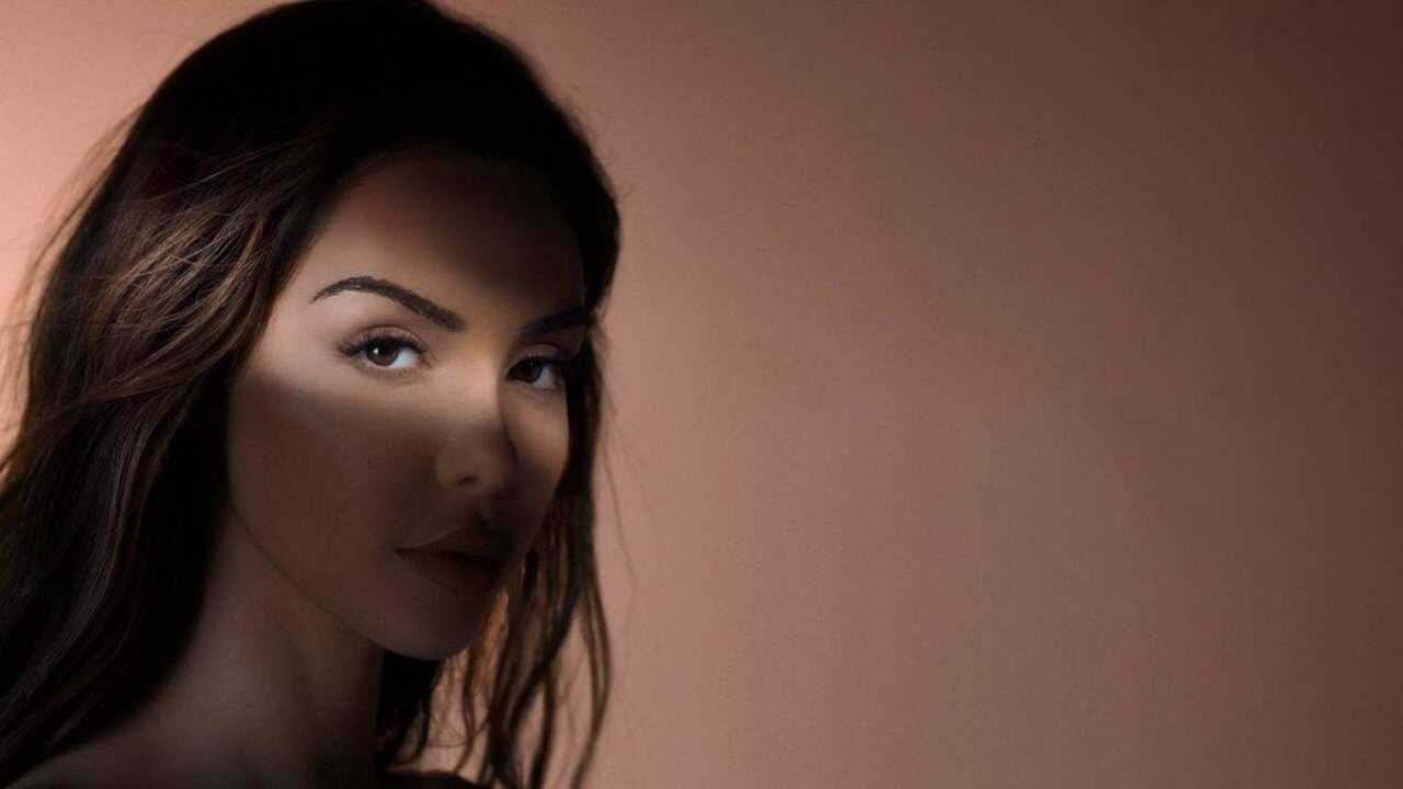 FR - Nabilla : Sans filtre 0