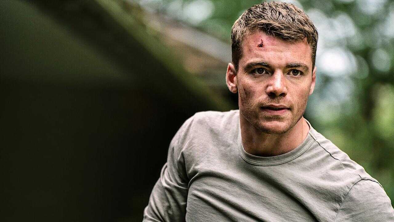 GR - The Night Agent (2023) 2