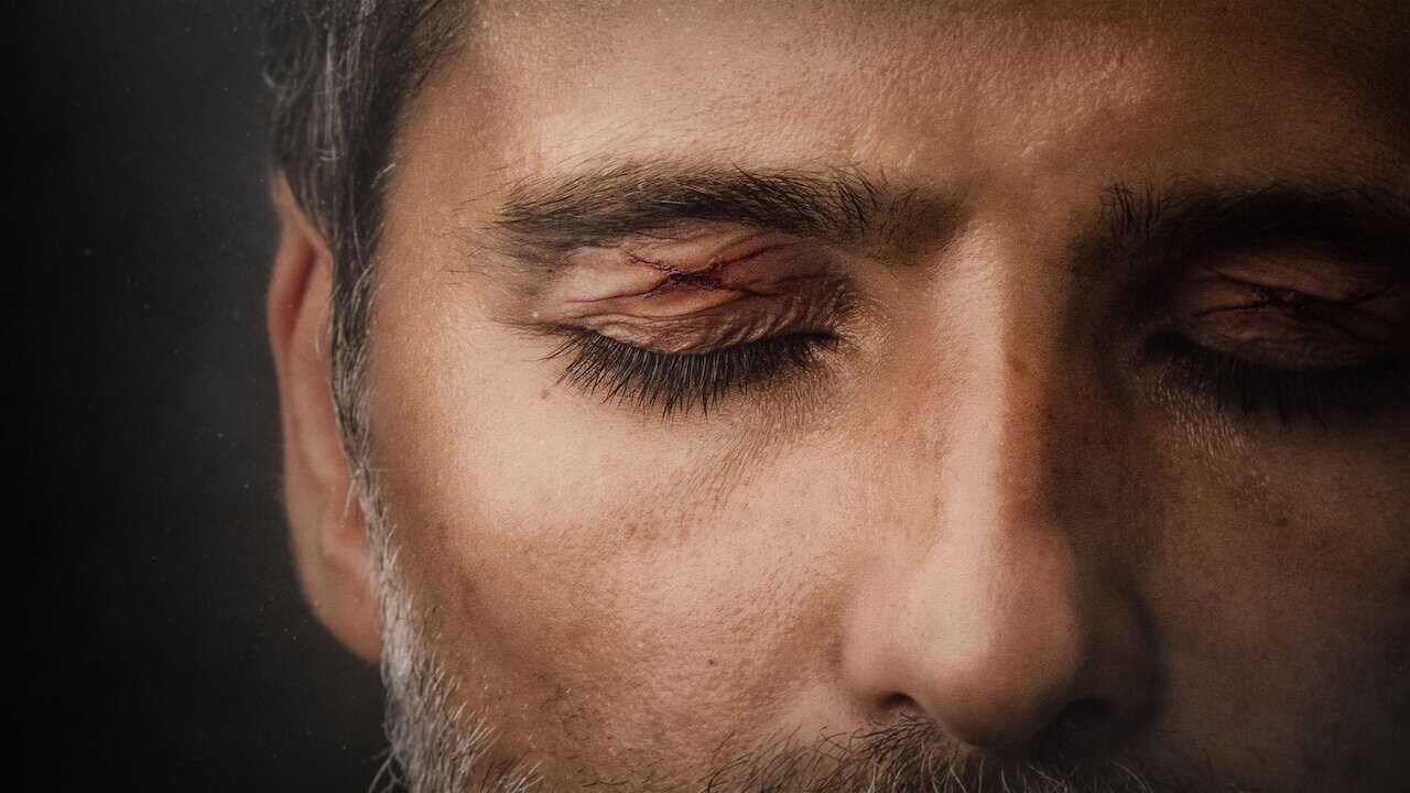 IN - Santo (2022) 0