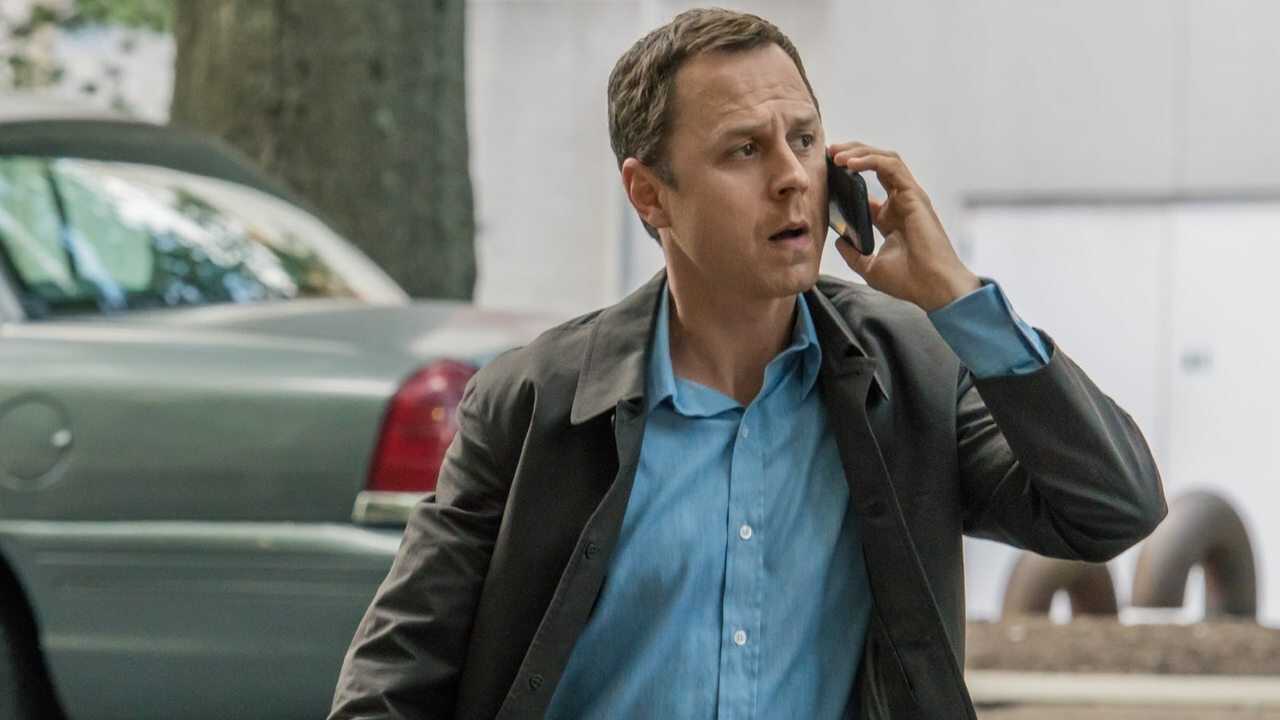 EN - Sneaky Pete (2015) 1