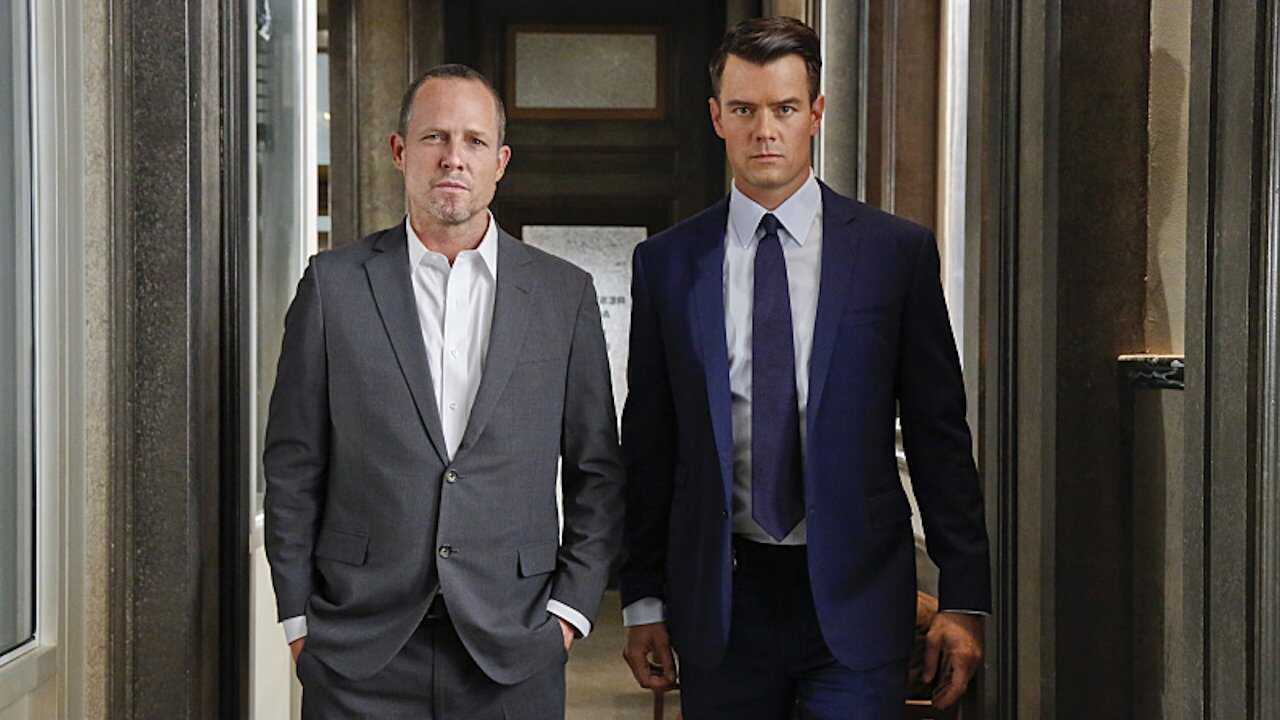 EN - Battle Creek (2015) 4