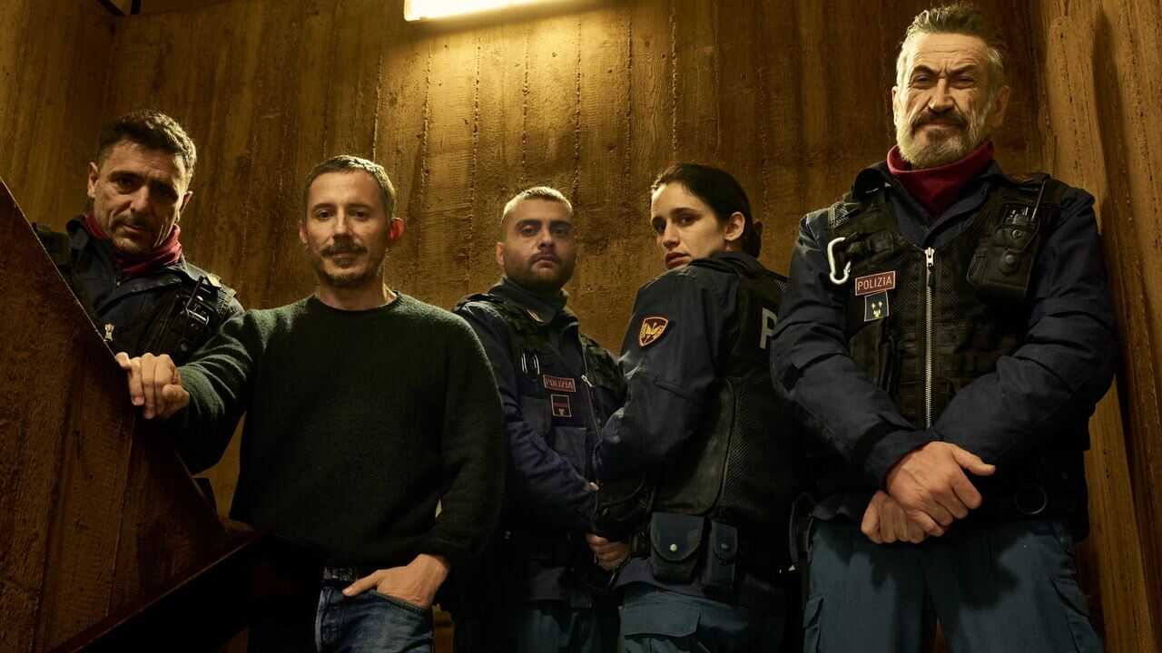 ES - Desorden público (2025) 0