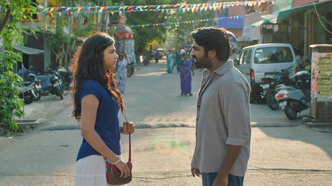 Kadhalum Kadanthu Pogum (2016) 0
