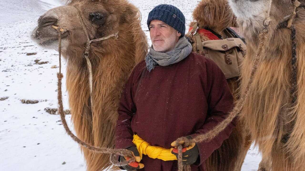 Aventura en camello con Gordon Buchanan (2024) 0