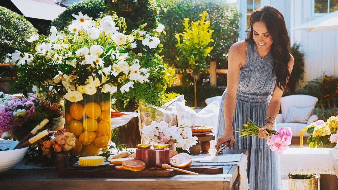 EN - With Love, Meghan (2025) 2