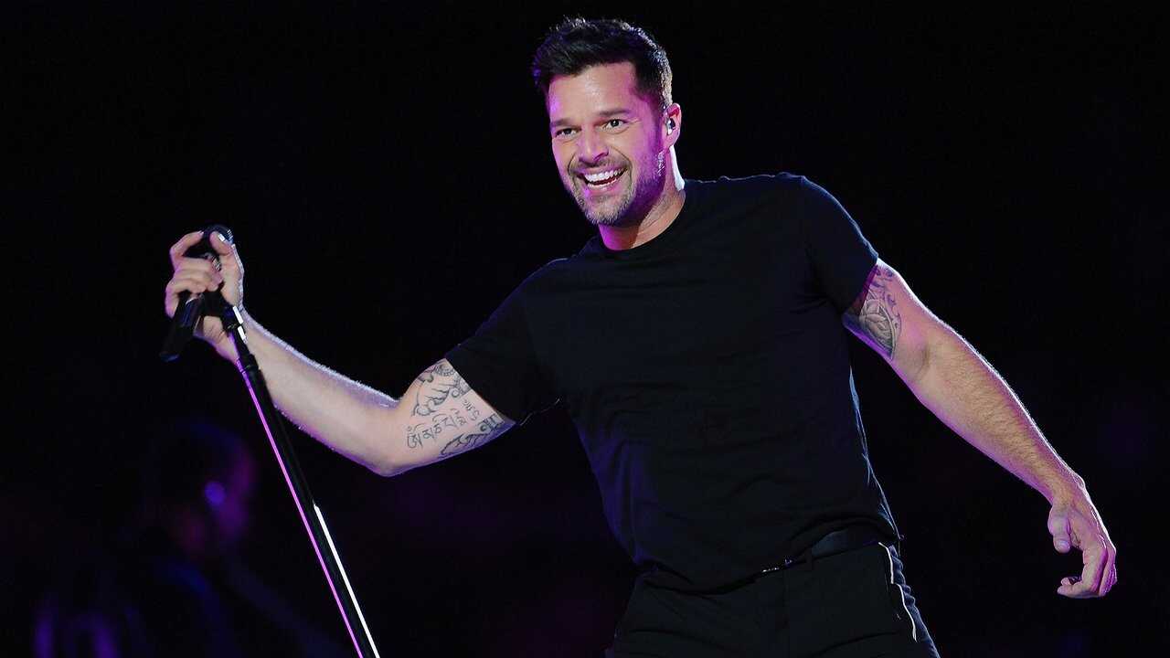 Ricky Martin: A Loco Life 0