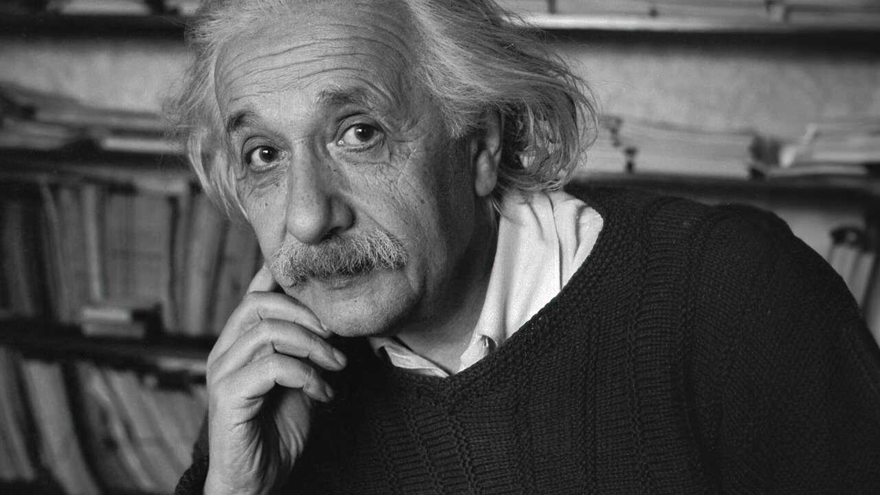 Einstein y la bomba (2024) 0