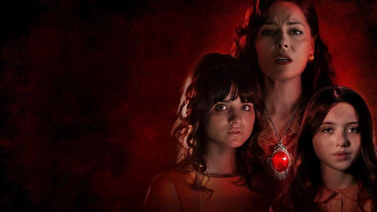 The Curse of the Necklace 0