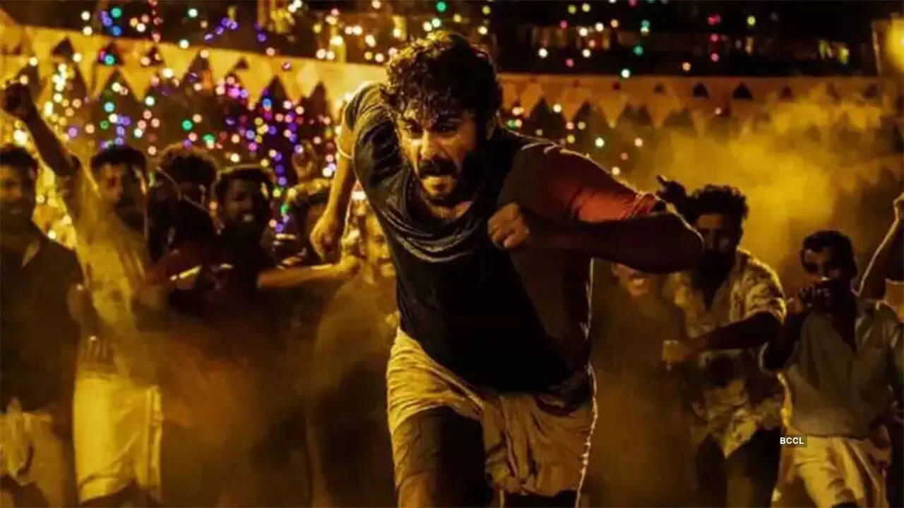 അജഗജാന്തരം 0