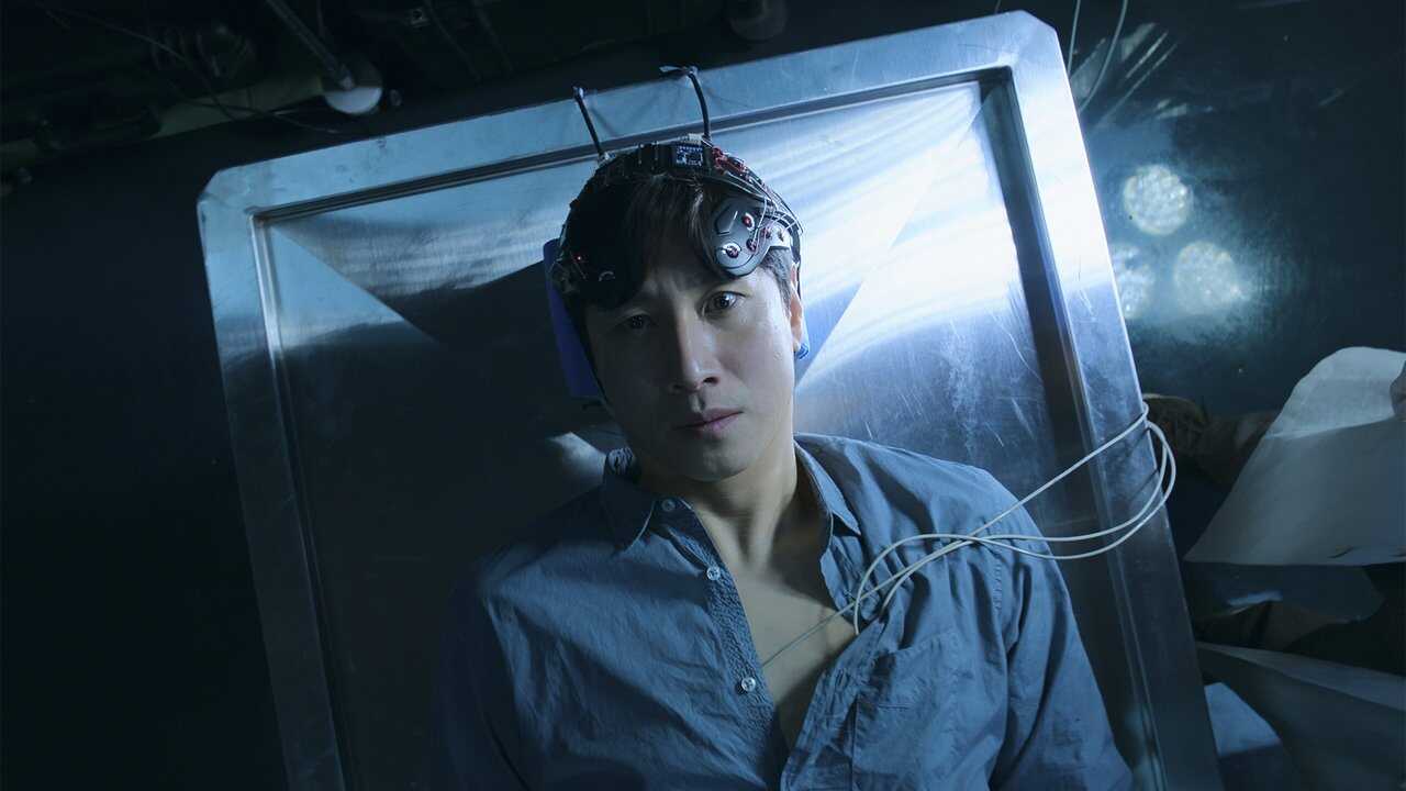 A+ - Dr. Brain (2021) 4