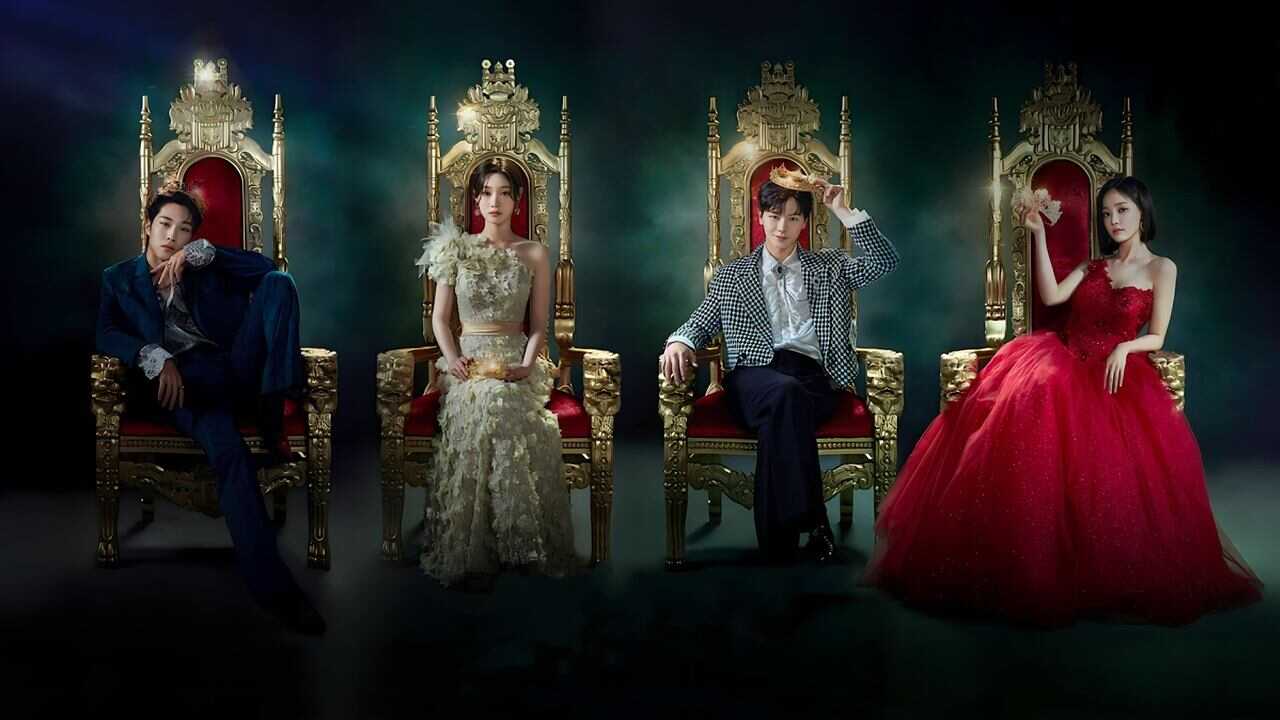 IN - The Golden Spoon (2022) 0