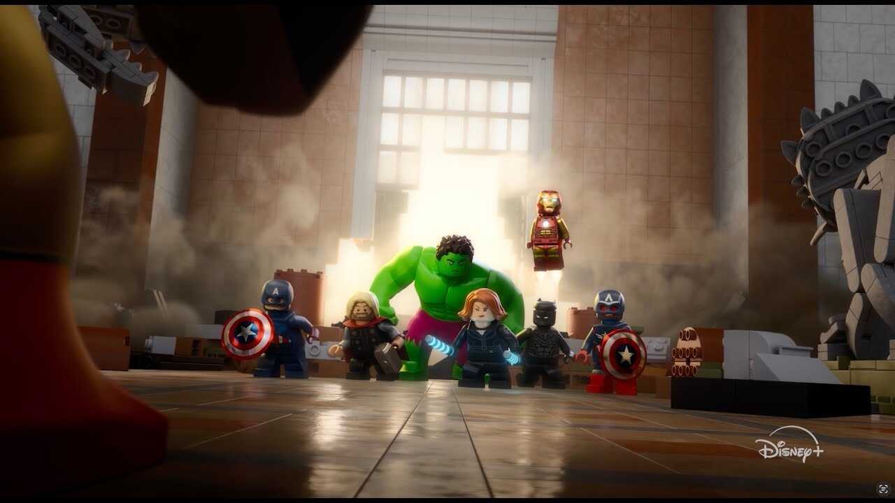 ES - LEGO Marvel Avengers: Historias extrañas (2025) (US) 1