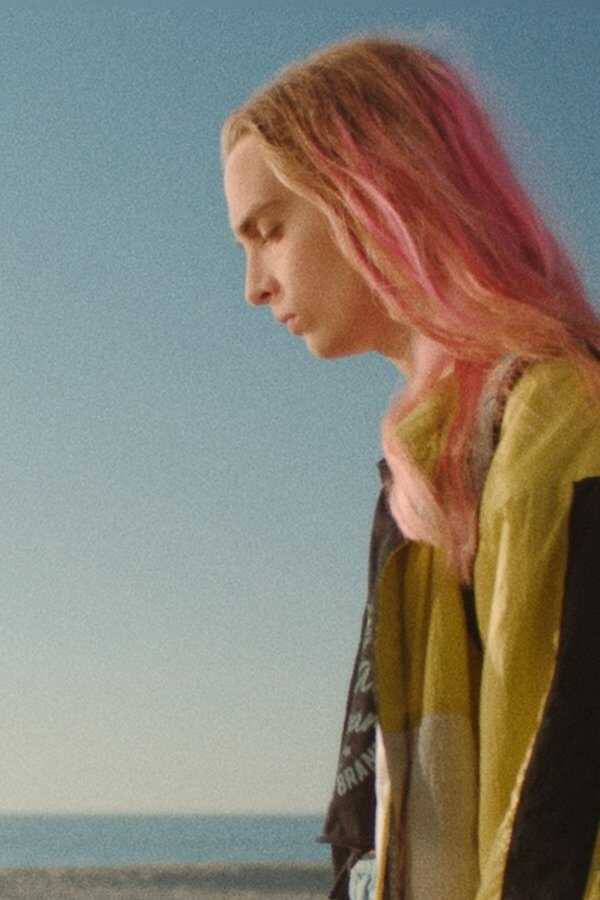 Lola (2019) 0