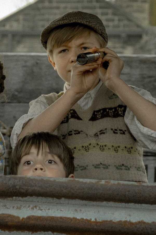 El regreso de los niños del ferrocarril (2022) 0