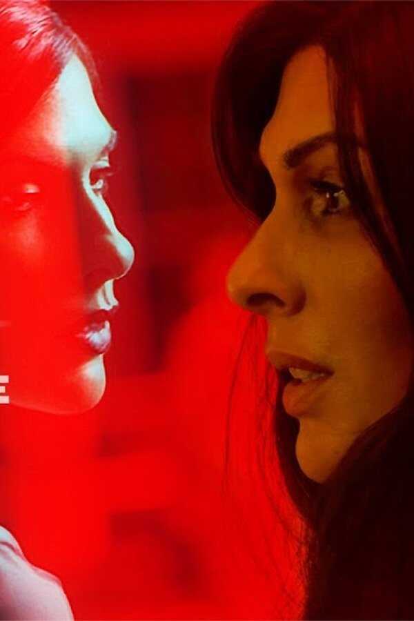 Dans l'ombre de la jumelle (2022) 0