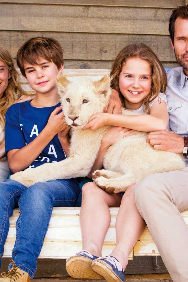 Mia and the White Lion (2018) 0