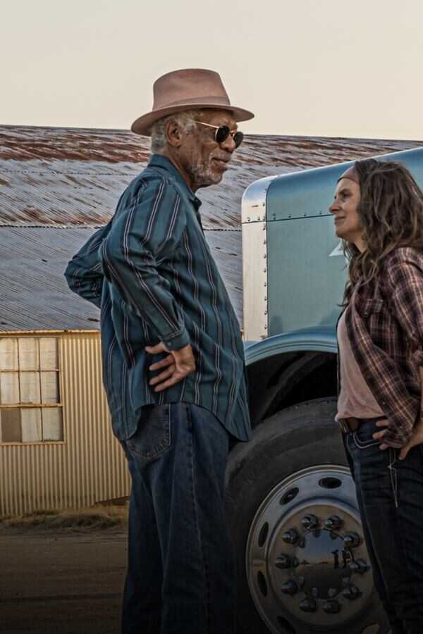 Paradise Highway (2022) 0