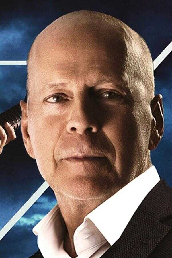 White Elephant (2022) 0