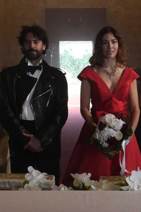 La novia de rojo (2022) 0