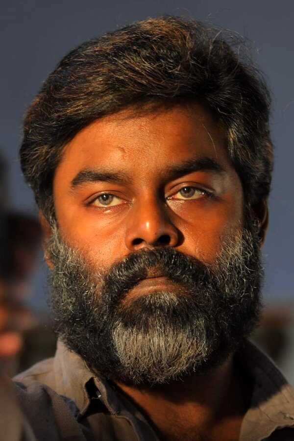 விசித்திரன் (2022) 0