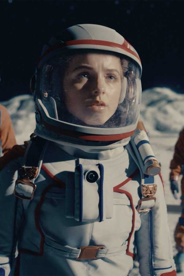 Crater (2023) 0