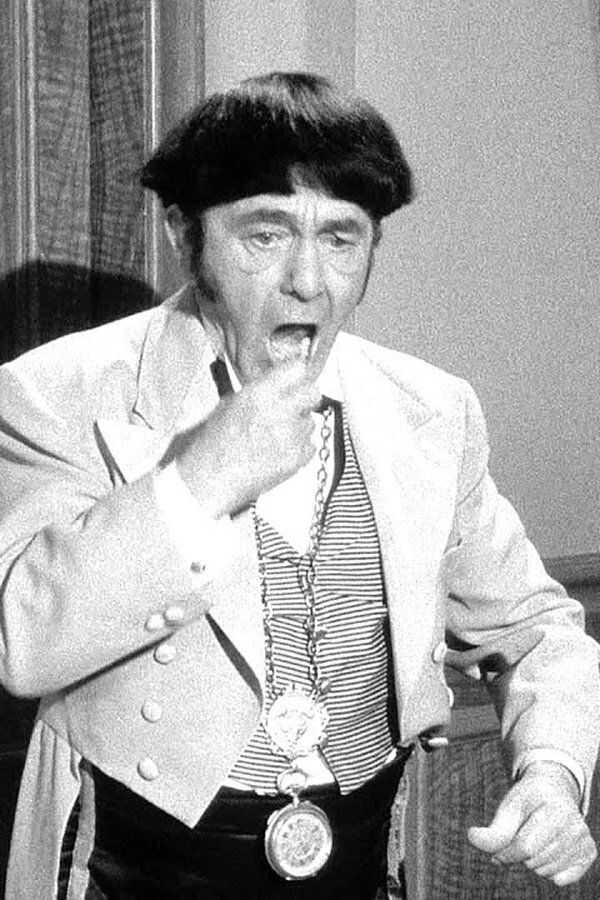 The Three Stooges Go Around the World in a Daze (1963) 0