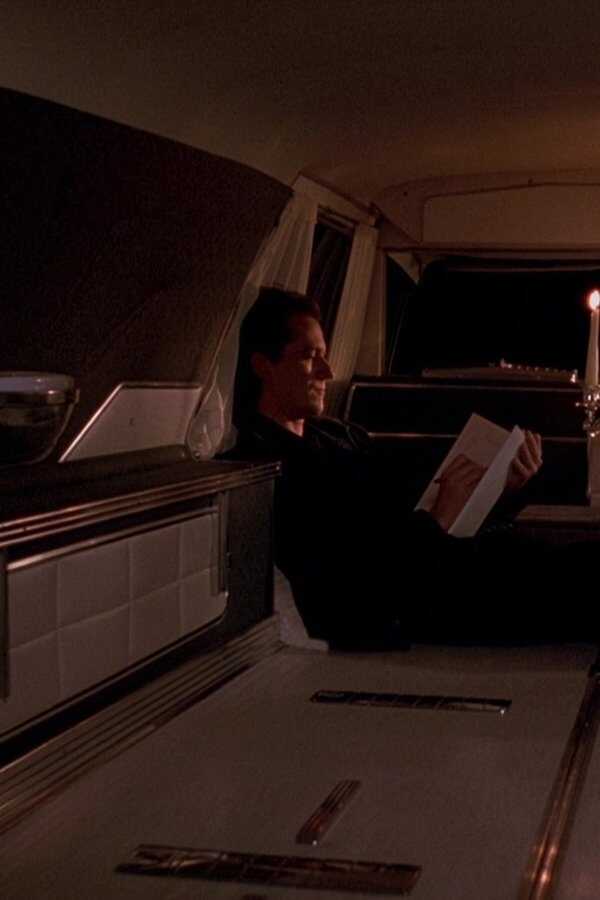 Phantasma IV: Apocalipsis (1998) 0