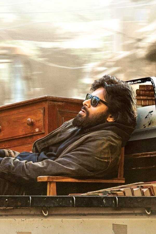 వకీల్ సాబ్ (2021) 0