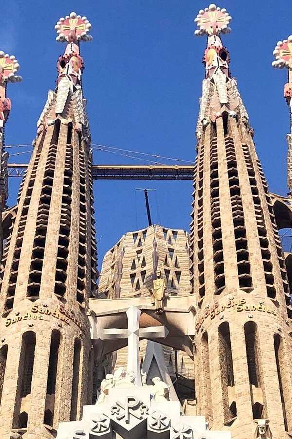 Sagrada Familia: el desafío de Gaudí (2022) 0