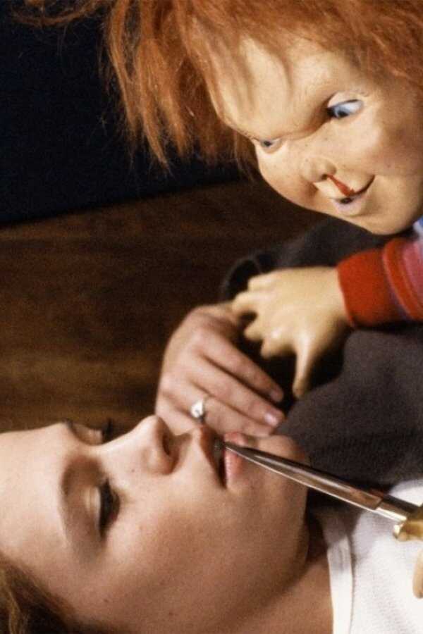 Chucky : La poupée de sang (1990) 0