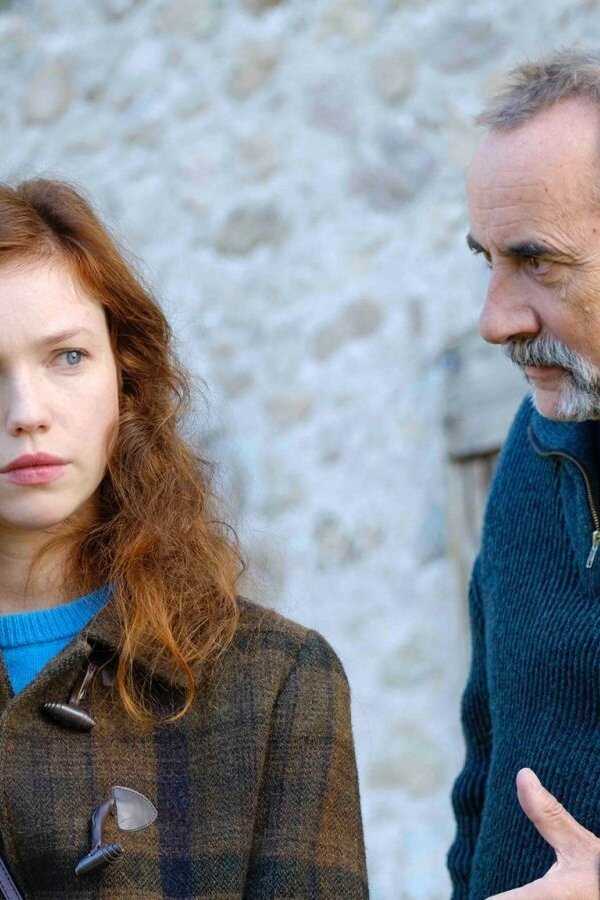 La fille dans les bois (2021) 0