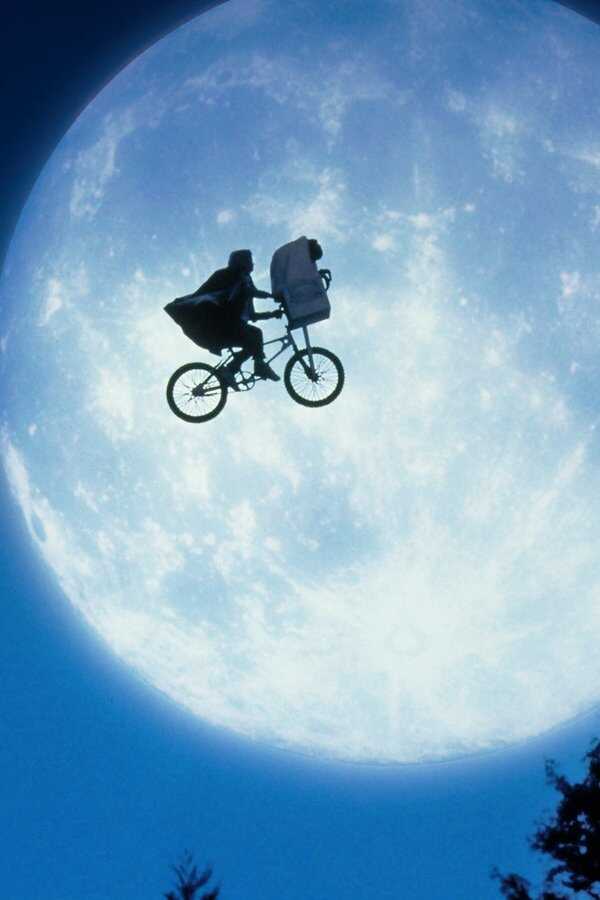 E.T. the Extra-Terrestrial (1982) 0