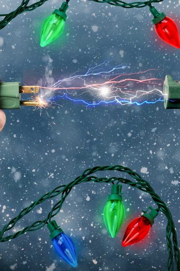 'Twas the Fight Before Christmas (2021) 0