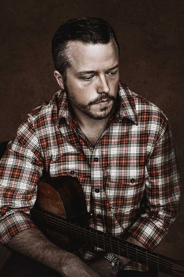 Jason Isbell: Running With Our Eyes Closed (2023) 0
