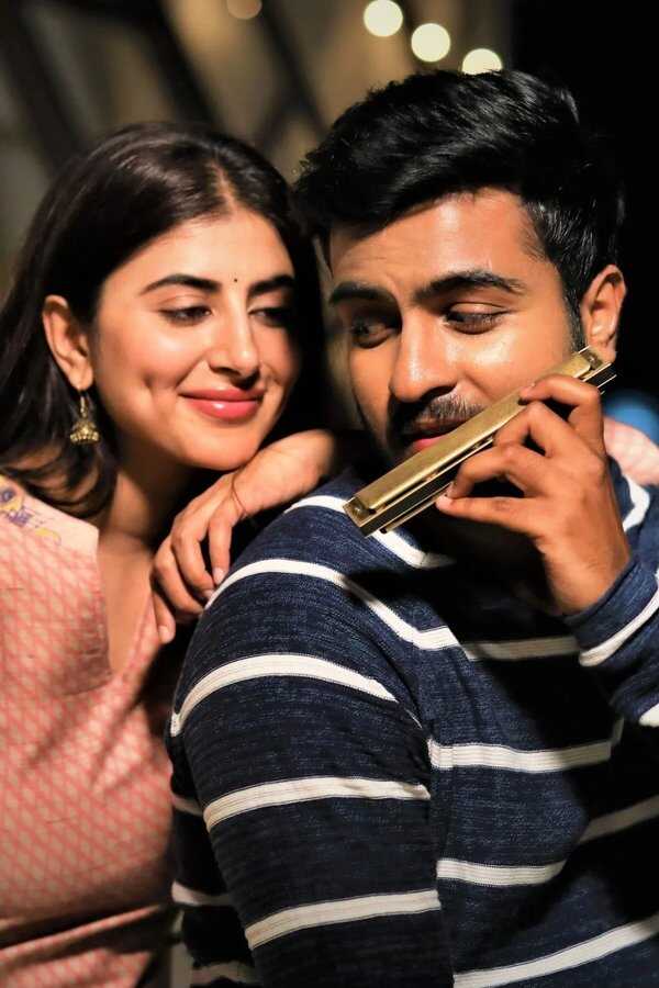 Malli Malli Chusa (2021) 0