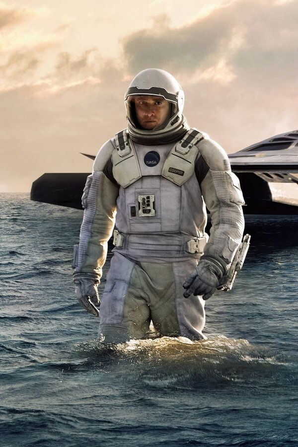Interstellar (2014) 0